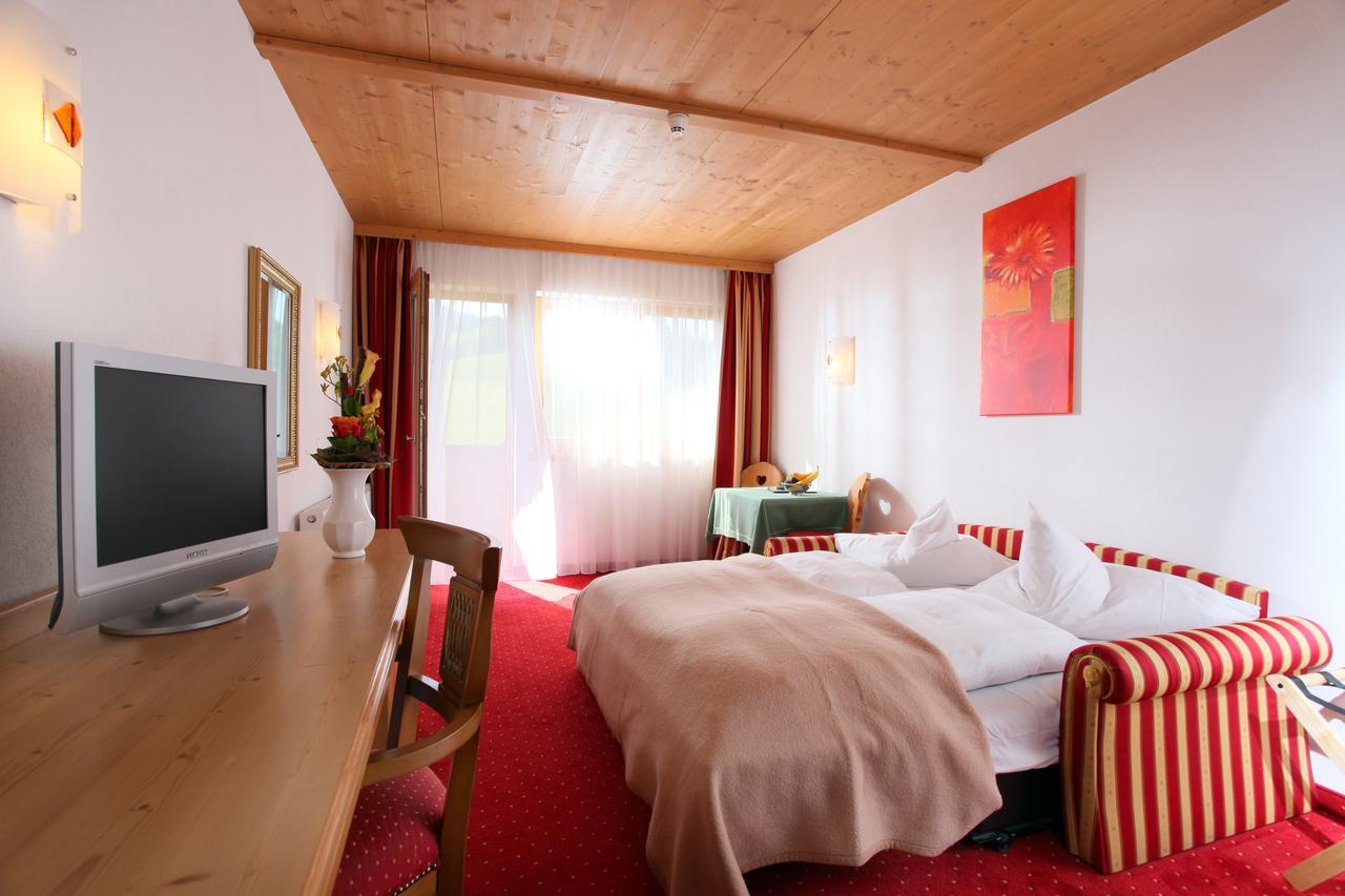 Alpenhotel Landhaus Küchl Kirchberg in Tirol Exterior foto