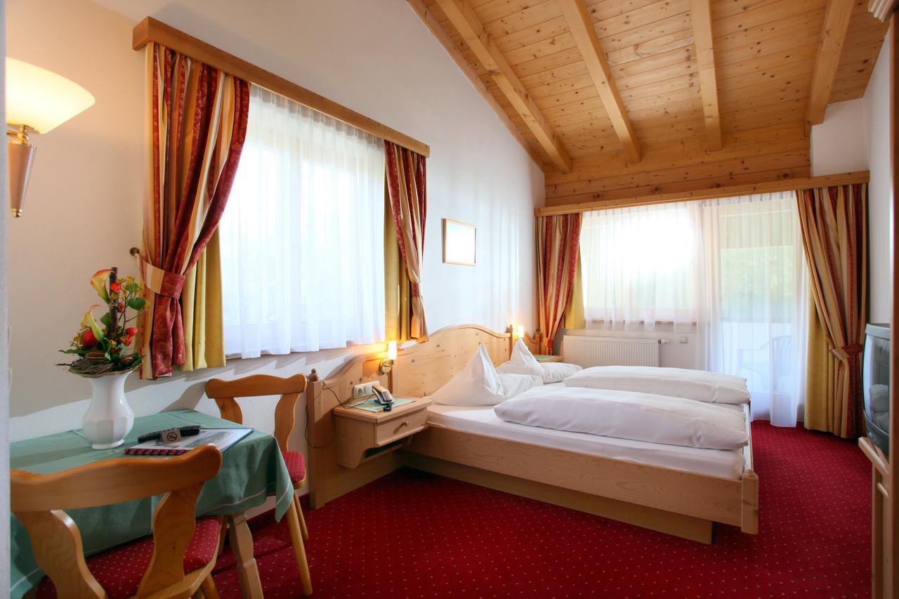 Alpenhotel Landhaus Küchl Kirchberg in Tirol Exterior foto